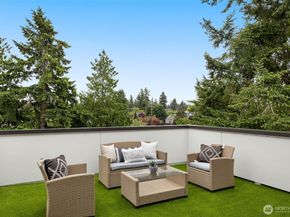 2727 50th Avenue SW, Seattle WA 98116