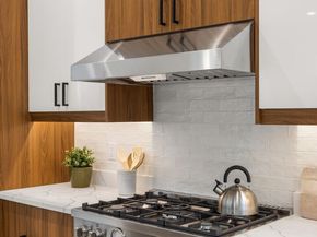 2727 50th Avenue SW, Seattle WA 98116