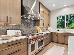 13320 NE 112th Place, Redmond WA 98052