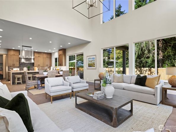 13320 NE 112th Place, Redmond WA 98052