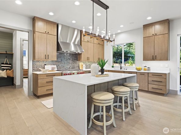 13320 NE 112th Place, Redmond WA 98052