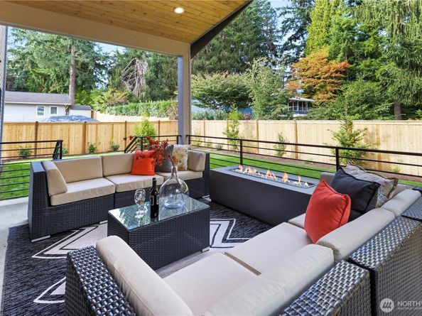 13320 NE 112th Place, Redmond WA 98052