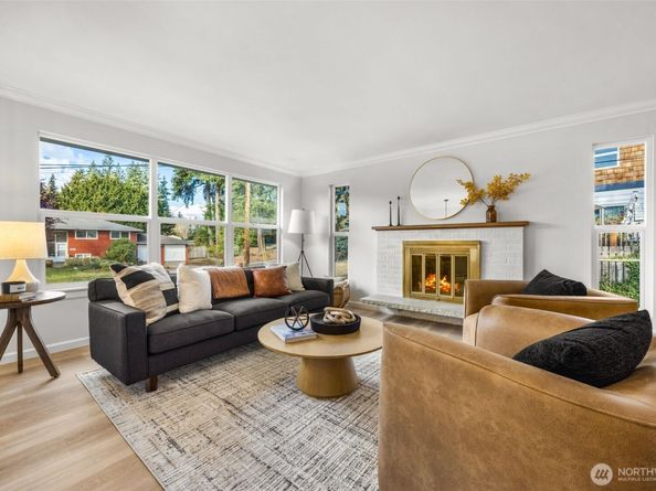 6630 162nd Place SW, Lynnwood WA 98037