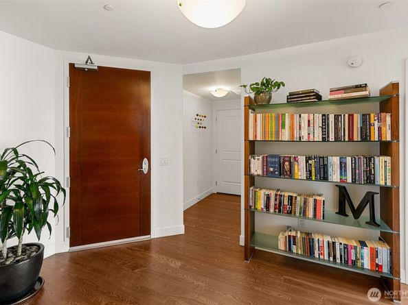 1920 4th Avenue 1702, Seattle WA 98101