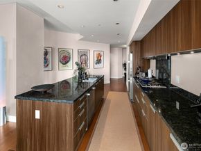 1920 4th Avenue 1702, Seattle WA 98101