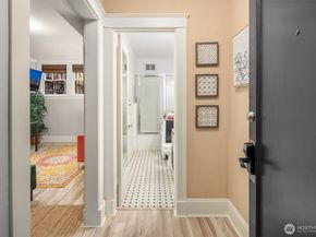 2132 5th Avenue 008, Seattle WA 98121