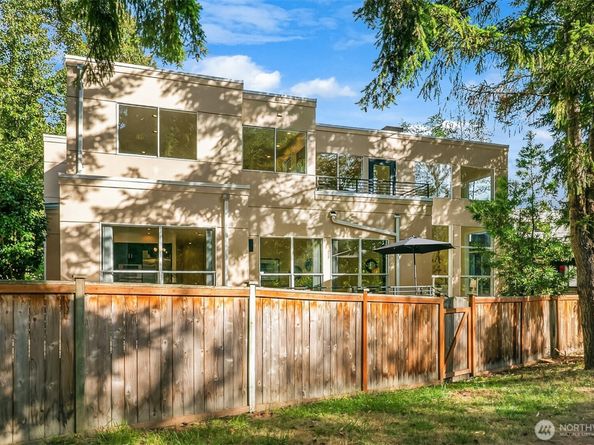9419 110th Place NE, Kirkland WA 98033