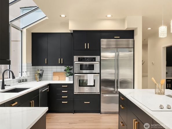 9419 110th Place NE, Kirkland WA 98033