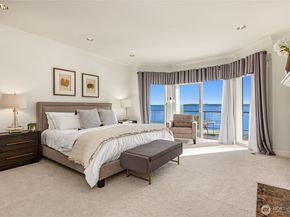 10052 Edgecombe Place NE, Bainbridge Island WA 98110