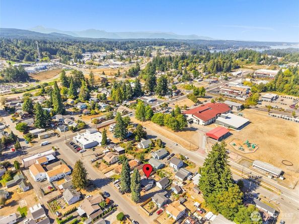3720 W G Street, Bremerton WA 98312
