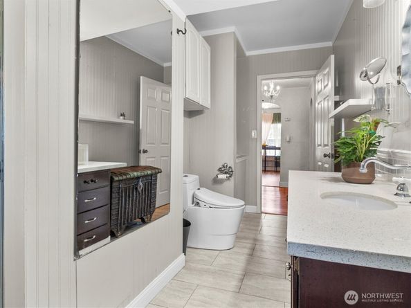 3720 W G Street, Bremerton WA 98312