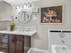 3720 W G Street, Bremerton WA 98312