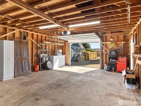 3720 W G Street, Bremerton WA 98312