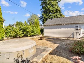 3720 W G Street, Bremerton WA 98312
