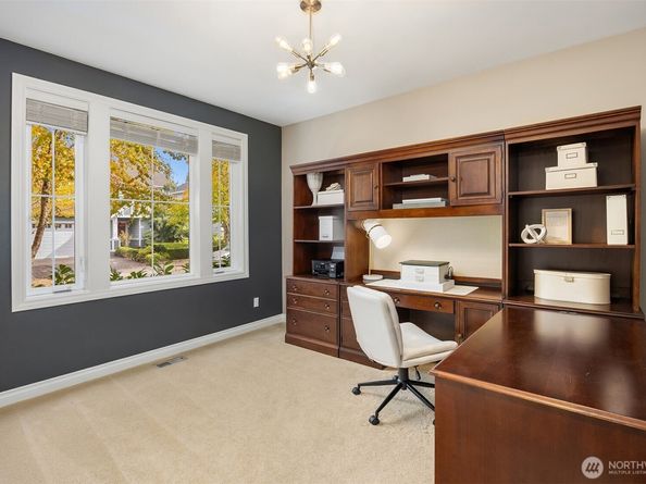 1839 12th Avenue NE, Issaquah WA 98029