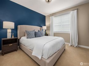 1839 12th Avenue NE, Issaquah WA 98029