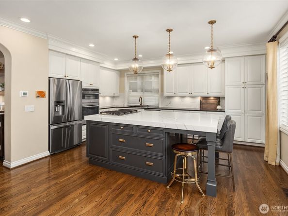 1839 12th Avenue NE, Issaquah WA 98029