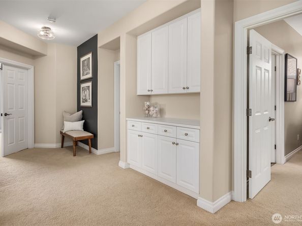 1839 12th Avenue NE, Issaquah WA 98029