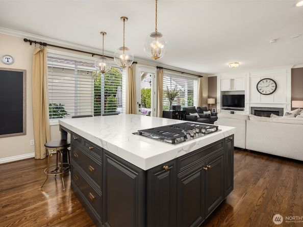 1839 12th Avenue NE, Issaquah WA 98029