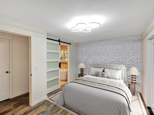 8801 NE 140th Place, Kirkland WA 98034