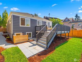 4507 45th Avenue SW, Seattle WA 98116