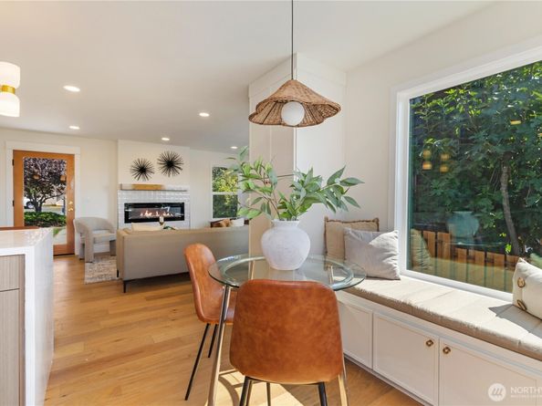 4507 45th Avenue SW, Seattle WA 98116
