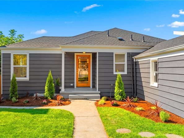 4507 45th Avenue SW, Seattle WA 98116