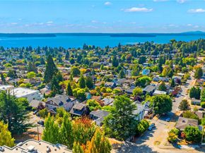 4507 45th Avenue SW, Seattle WA 98116