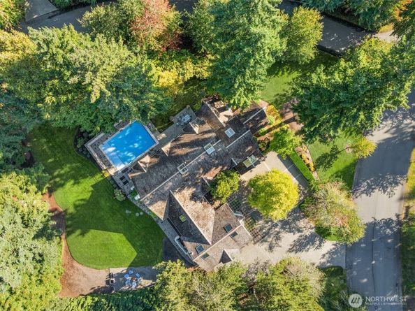 7112 204th Drive NE, Redmond WA 98053