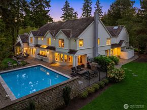 7112 204th Drive NE, Redmond WA 98053