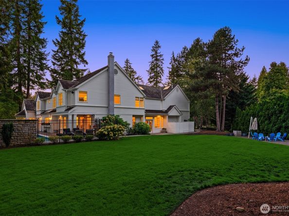 7112 204th Drive NE, Redmond WA 98053