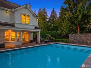 7112 204th Drive NE, Redmond WA 98053