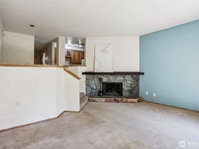 12044 96th Avenue NE 213, Kirkland WA 98034