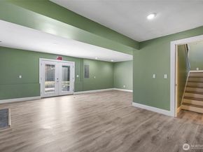 18809 65th Place W, Lynnwood WA 98036