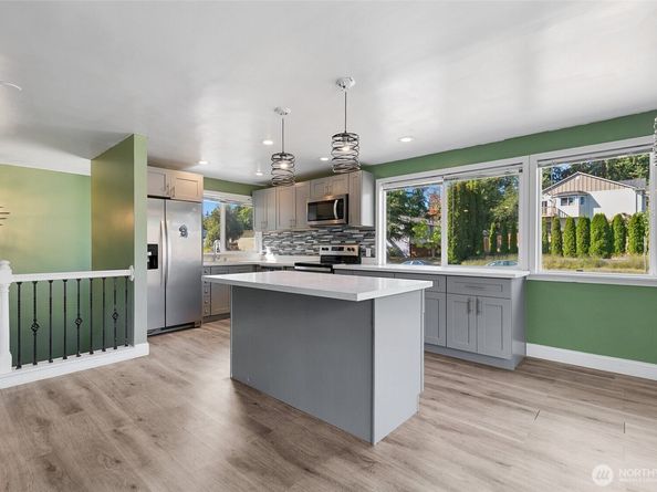 18809 65th Place W, Lynnwood WA 98036
