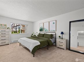 8823 Holly Drive C102, Everett WA 98208