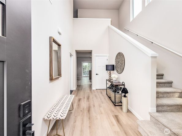 8702 Schoolway Place NW, Silverdale WA 98383