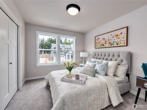 8702 Schoolway Place NW, Silverdale WA 98383
