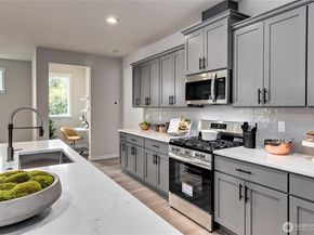 8702 Schoolway Place NW, Silverdale WA 98383