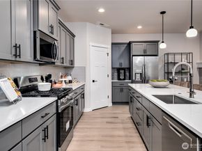 8702 Schoolway Place NW, Silverdale WA 98383