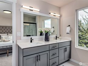 8702 Schoolway Place NW, Silverdale WA 98383