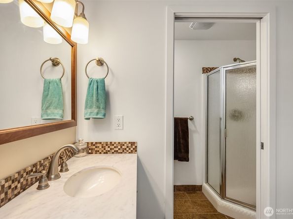 23318 3rd Place W, Bothell WA 98021