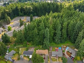 23318 3rd Place W, Bothell WA 98021