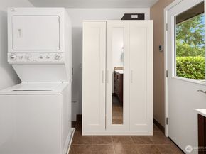 23318 3rd Place W, Bothell WA 98021