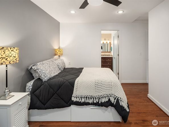 23318 3rd Place W, Bothell WA 98021