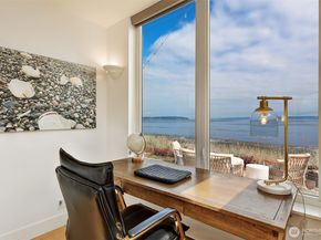 15638 Point Monroe Drive NE, Bainbridge Island WA 98110