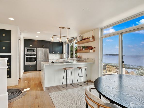 15638 Point Monroe Drive NE, Bainbridge Island WA 98110