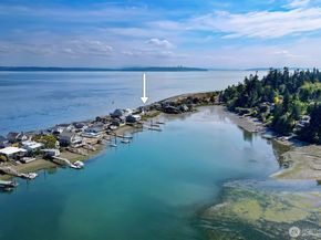 15638 Point Monroe Drive NE, Bainbridge Island WA 98110