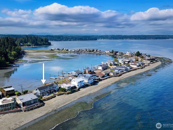 15638 Point Monroe Drive NE, Bainbridge Island WA 98110