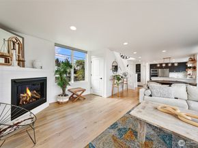 15638 Point Monroe Drive NE, Bainbridge Island WA 98110